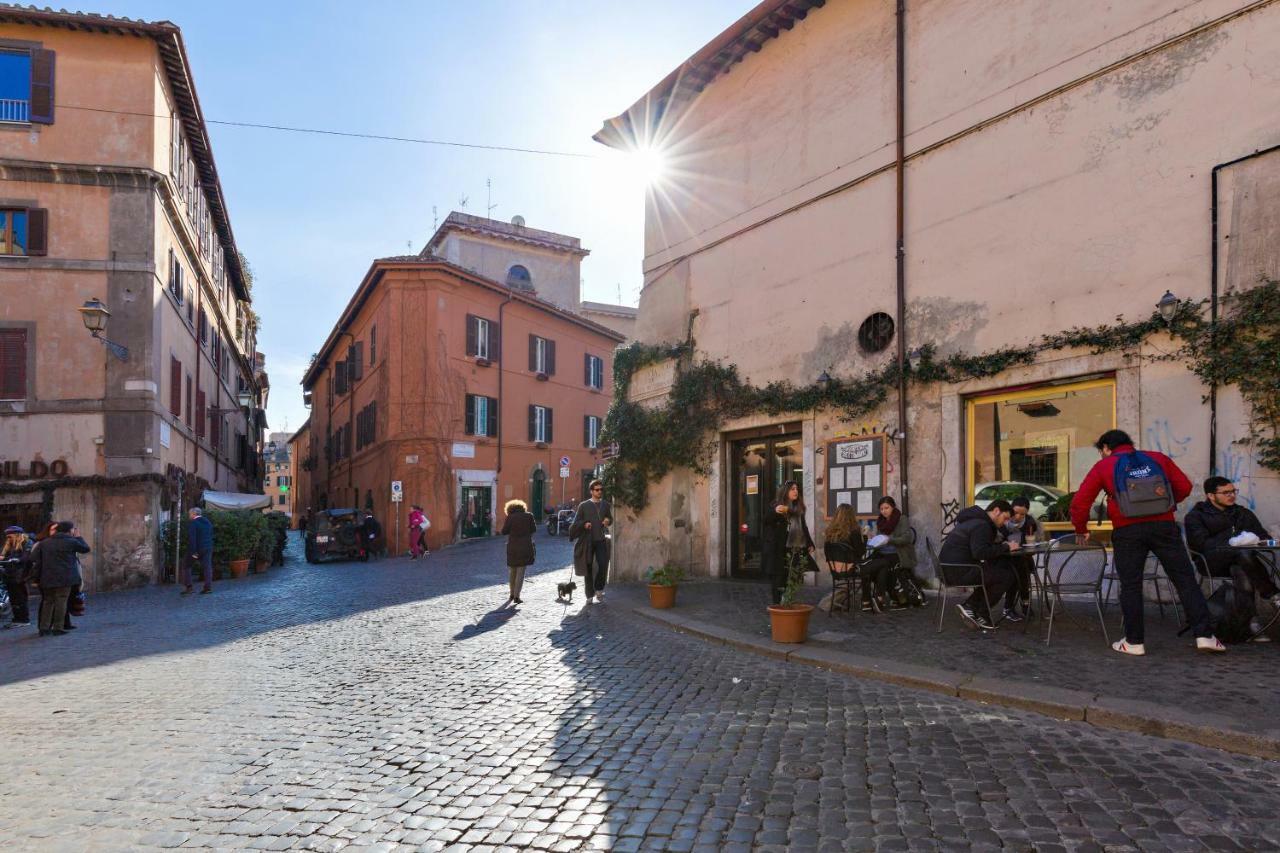 Enchanting Loft In Trastevere Рим Экстерьер фото